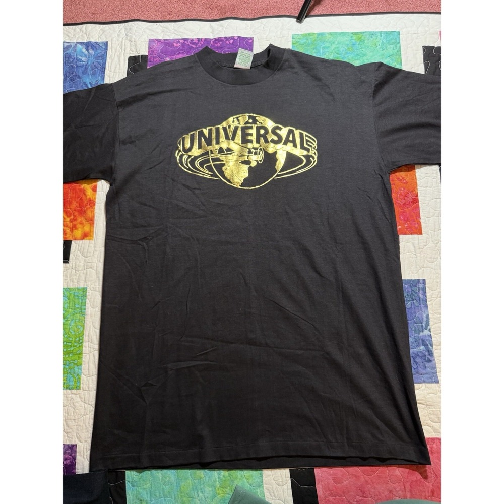 Universal Studios Vintage Black Gold Logo T-Shirt XL Single Stitch